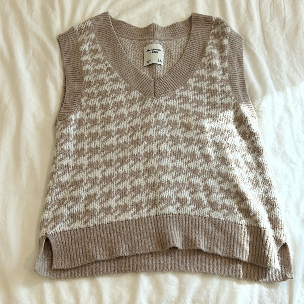 Sweater Vest